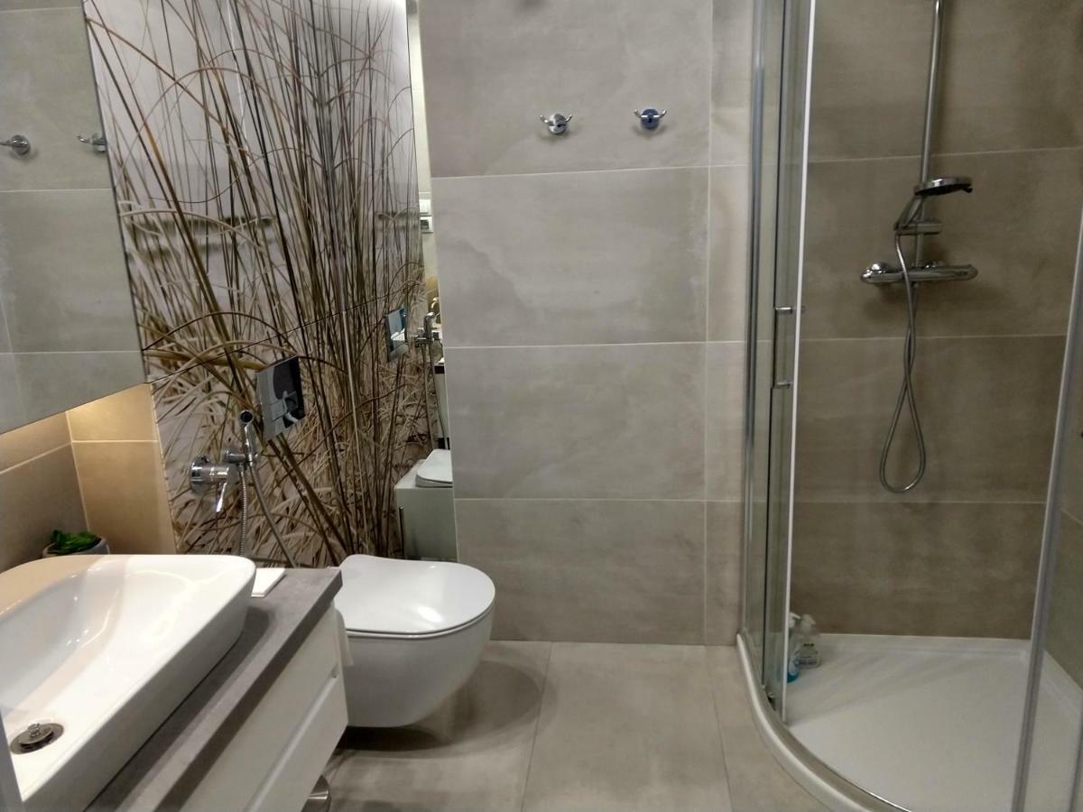 Apartament Fala-Miodowy Dom Колобжег Екстериор снимка